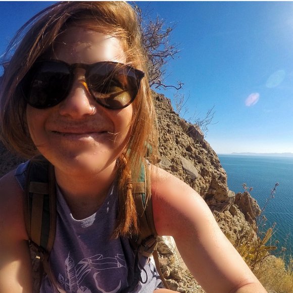 Meet your Posher, Haley - Picture 3 of 5